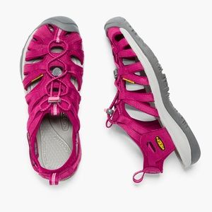 NWT KEEN Women’s Whisper Sandals BEET RED 8.5